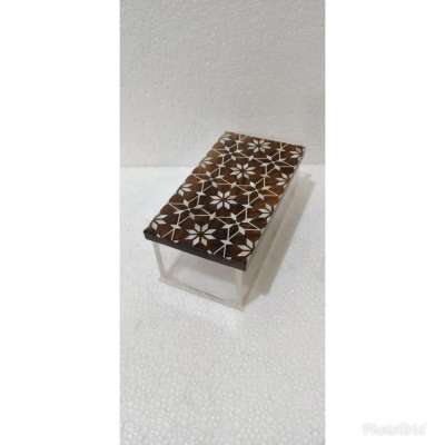 DECORATIVE TISSUE BOX  ACRYLIC BOX WITH M O P WOODEN LID